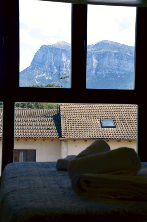 Guest House Ainsa Pirineos Esterno foto